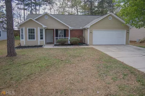 11217 Lenox Dr, Hampton, GA 30228 photo 1