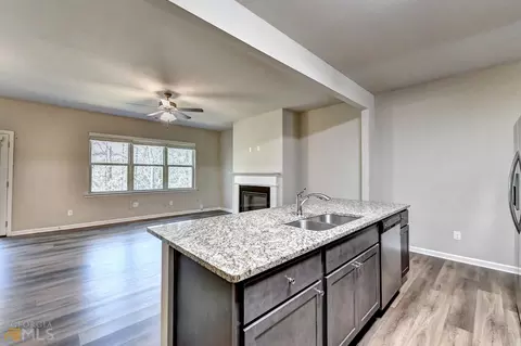 3002 Cedar Glade Ln, Buford, GA 30519 photo 8