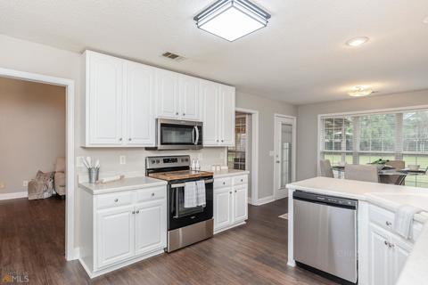 214 Idle Pines Dr, Perry, GA 31069 photo 19