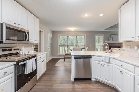 214 Idle Pines Dr, Perry, GA 31069 photo 18