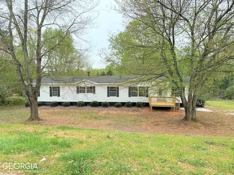 5084 Stoneridge Dr, Flowery Branch, GA 30542