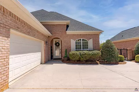 210 Macintosh Ln, Centerville, GA 31028 photo 4