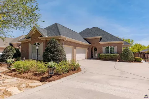 210 Macintosh Ln, Centerville, GA 31028 photo 2