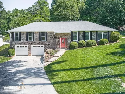1749 Macby Dr, Marietta, GA 30066