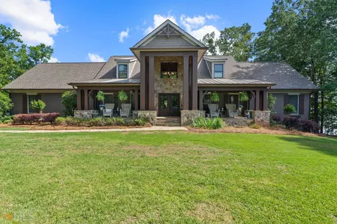 1130 Big Water Pt, Greensboro, GA 30642