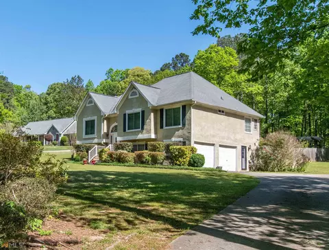 158 Middlebury Ln, Newnan, GA 30265