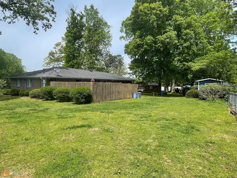 1352 Chase Rd, Cornelia, GA 30531 photo 8