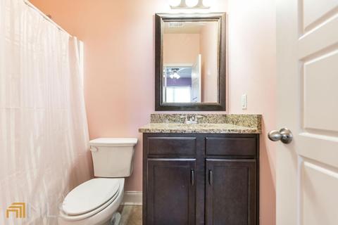 206 Christopher Luke Cir, Perry, GA 31069 photo 12