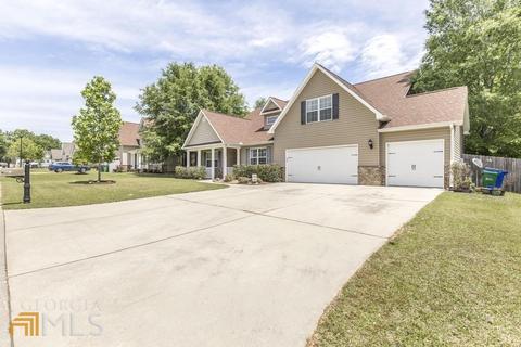 206 Christopher Luke Cir, Perry, GA 31069 photo 2
