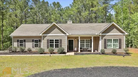 464 Evelyn Dr, Greenville, GA 30222