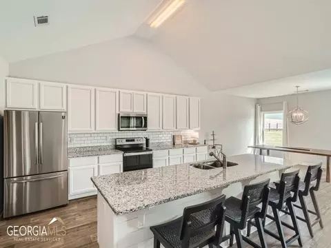 40 Fox Dr, Winder, GA 30680 photo 11