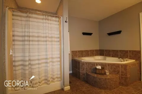 112 Redbud Dr, Barnesville, GA 30204 photo 34