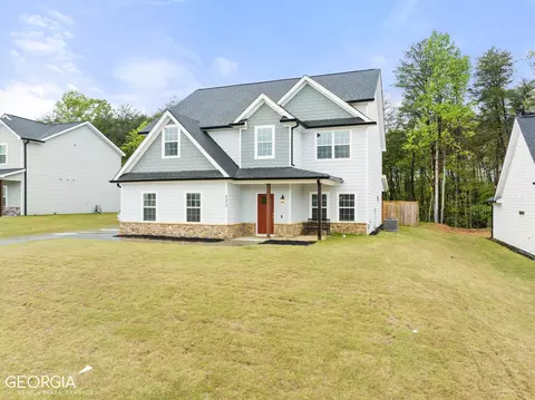 6373 Woodland Station Dr, Lula, GA 30554