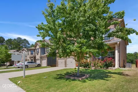 7505 Bowhead Ct, Fairburn, GA 30213 photo 3
