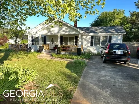 1873 Dooley Town Rd, Statham, GA 30666