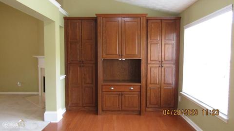 210 Valley Brook Dr, Covington, GA 30016 photo 3