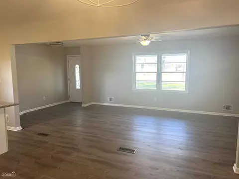 5160 David Cir, Covington, GA 30014 photo 18