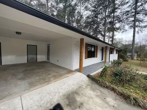 5160 David Cir, Covington, GA 30014 photo 2
