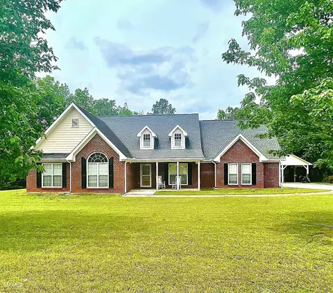 2105 Post Oak Ct, Mcdonough, GA 30252