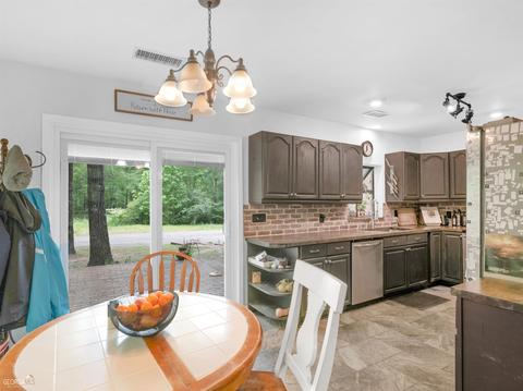 165 Williamson Dr, Williamson, GA 30292 photo 9