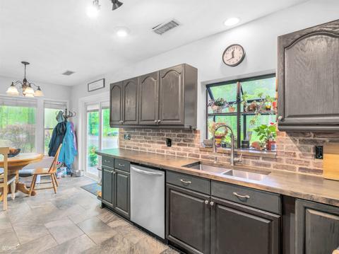 165 Williamson Dr, Williamson, GA 30292 photo 11