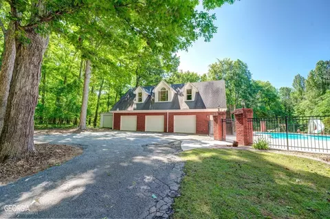 476 Macedonia Rd, Covington, GA 30014 photo 7