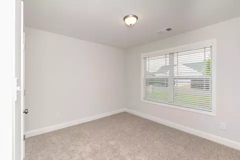 181 Red Tail Cir, Byron, GA 31008 photo 12