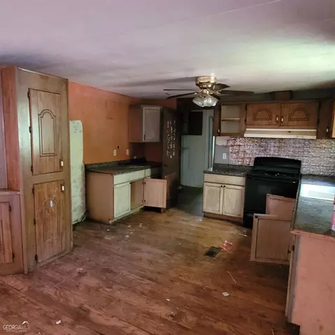 11940 Flat Shoals Rd, Covington, GA 30016 photo 6