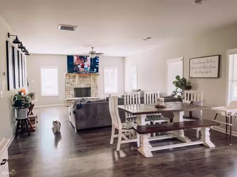 176 Austin Dr, Williamson, GA 30292 photo 2
