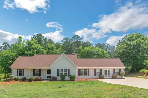 128 Cottonwood Trl, Jackson, GA 30233