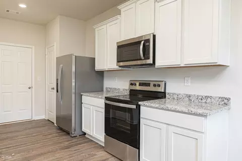 628 Meadows Farm Way, Monroe, GA 30655 photo 4