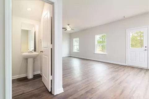 583 Meadows Farm Dr, Monroe, GA 30655 photo 4