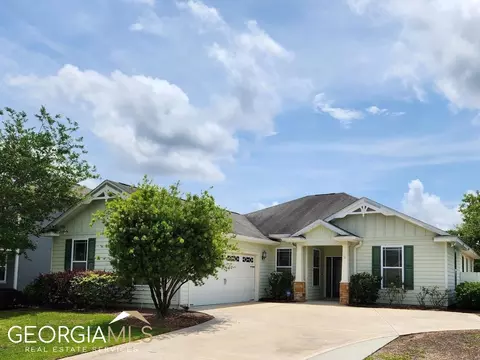104 Paradise Ct, Kingsland, GA 31548