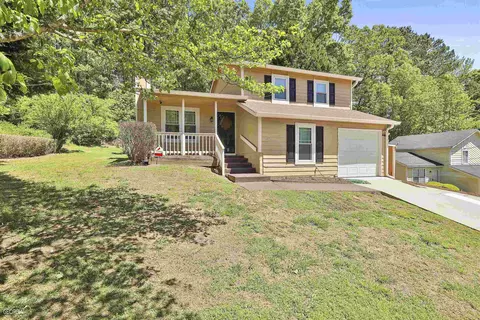 5105 Forest Downs Ln, College Park, GA 30349