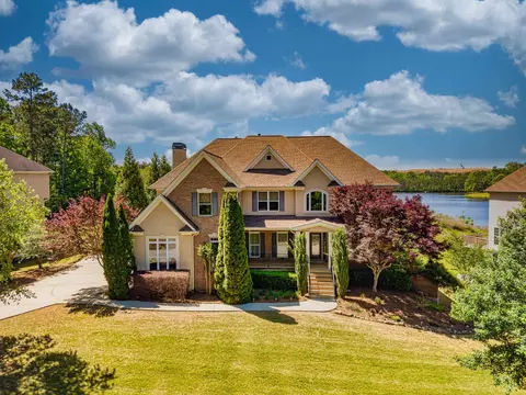 151 Durham Lake Pkwy, Fairburn, GA 30213