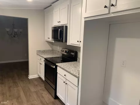 902 Laurel Ln, Winder, GA 30680 photo 12