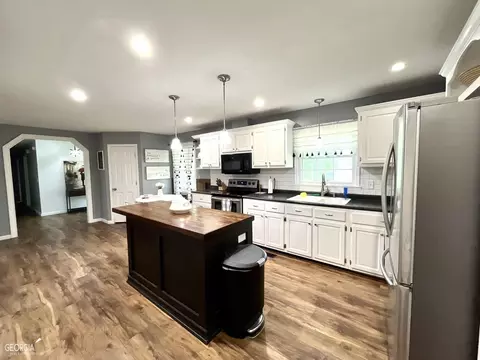 200 Smithfield Rd, Dublin, GA 31021 photo 4
