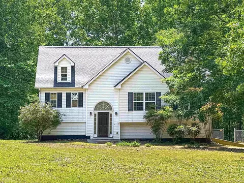 405 Cobbler Dr, Newnan, GA 30265