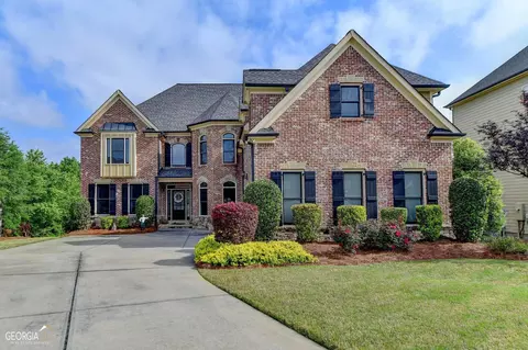 2681 Moon Chase Ln, Buford, GA 30519