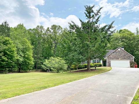 383 Winslow Ct, Bethlehem, GA 30620 photo 2