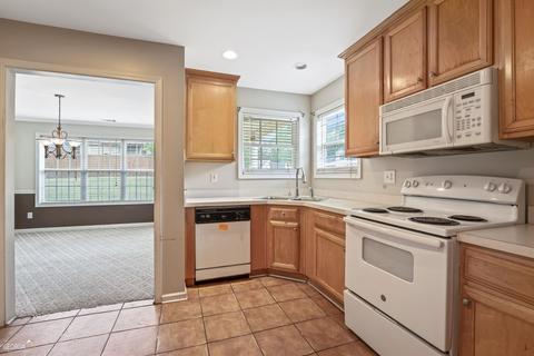 300 Trail Spring Ct, Mcdonough, GA 30253 photo 11