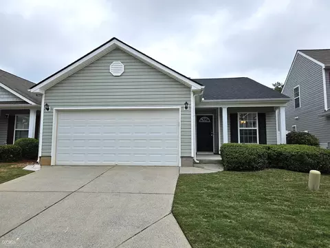 35 Chalet Xing, Dallas, GA 30132