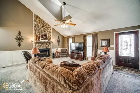 657 Old Milner Rd, Barnesville, GA 30204 photo 3