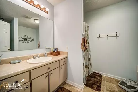 657 Old Milner Rd, Barnesville, GA 30204 photo 11