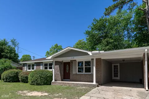 112 Hazel Dr, Warner Robins, GA 31088 photo 2