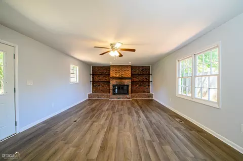 112 Hazel Dr, Warner Robins, GA 31088 photo 23