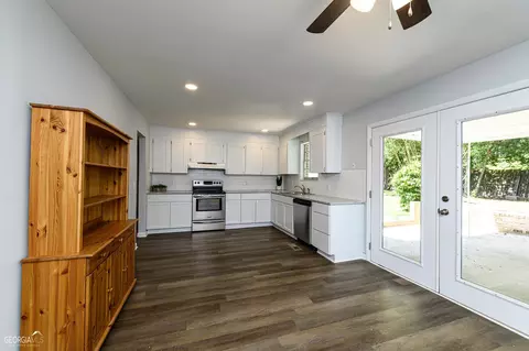 112 Hazel Dr, Warner Robins, GA 31088 photo 18
