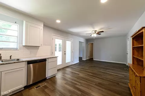 112 Hazel Dr, Warner Robins, GA 31088 photo 22