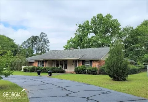 413 Weeks St, Wadley, GA 30477
