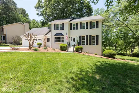 9525 Martin Rd, Roswell, GA 30076